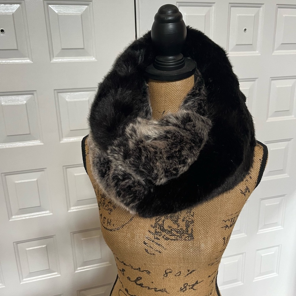 Faux Renzi by Dena Scarf Brown Gray Two Tone  Infinity Faux Fur Loop Fuzzy
